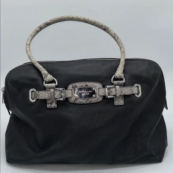 MICHAEL KORS X-LARGE BLACK HAMILTON WEEKENDER TRAVEL BAG - Picture 1 of 11